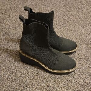 Nicole Miller Khaki Ankle Booties